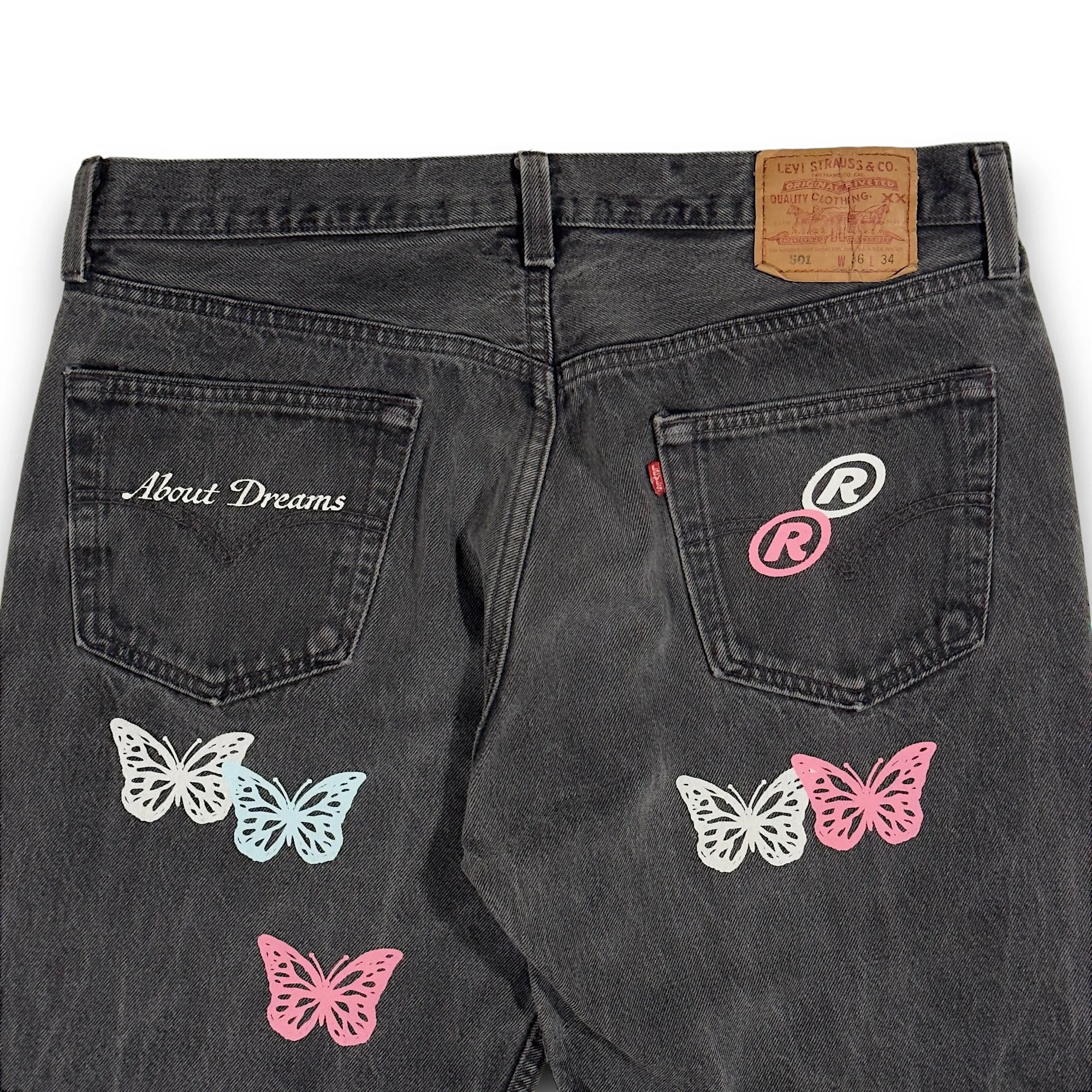 1/1 Butterfly Vintage Levi’s Jeans