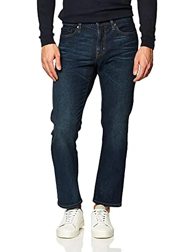 Amazon Essentials Men's Straight-Fit Stretch Jean, Medium Wash, 31W x 30L