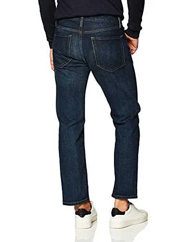 Amazon Essentials Men's Straight-Fit Stretch Jean, Medium Wash, 31W x 30L
