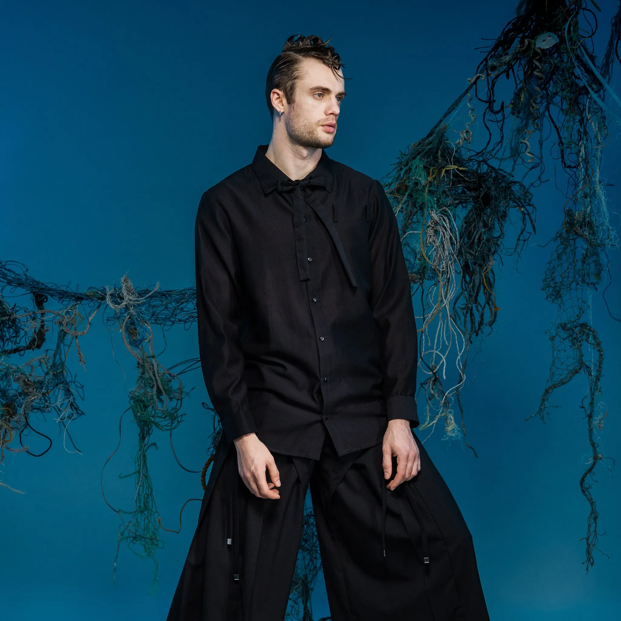 Deconstructed Collar Tie Shirt