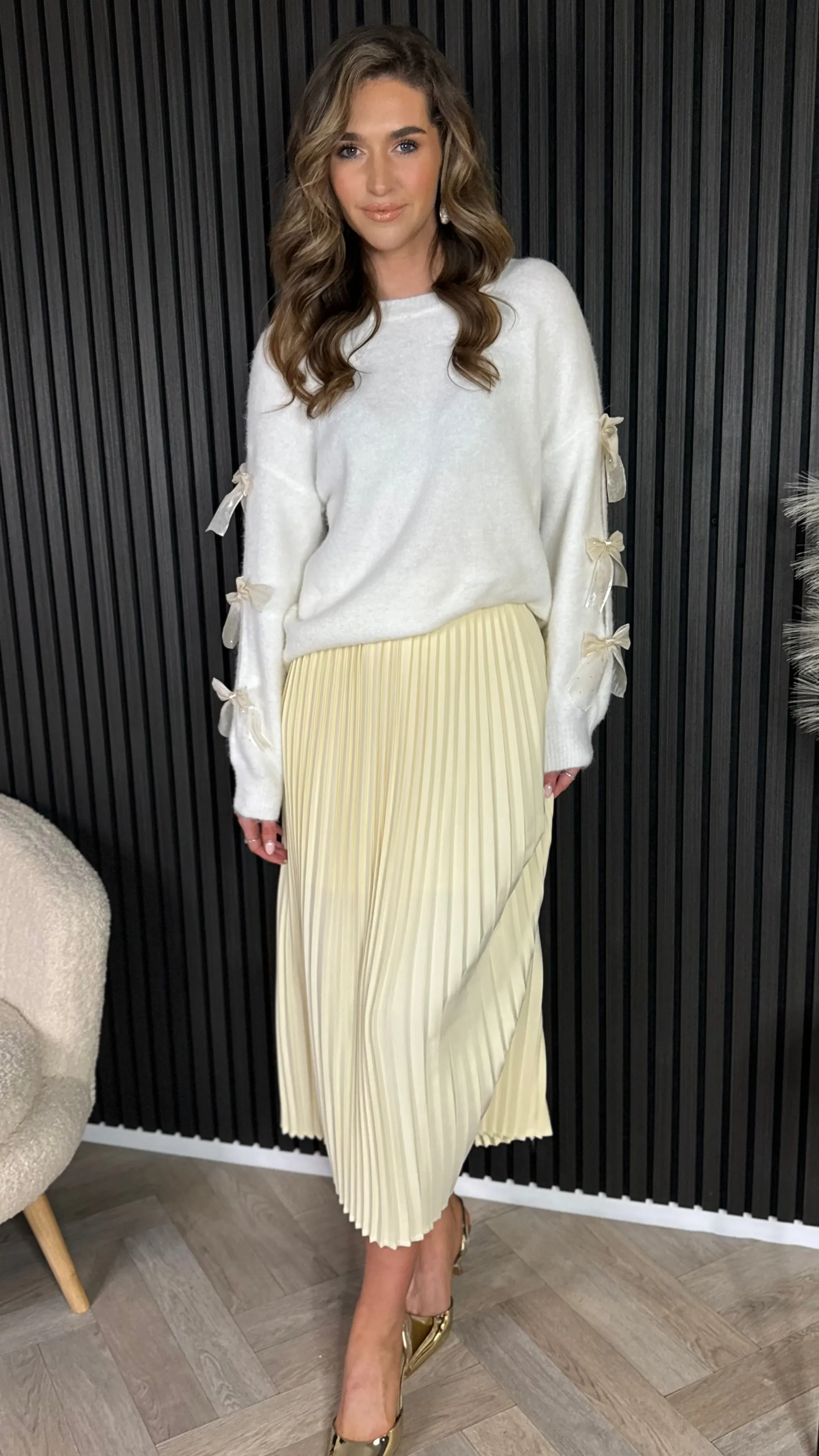 Julie Cream Bow sleeve Detail Jumper