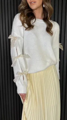 Julie Cream Bow sleeve Detail Jumper