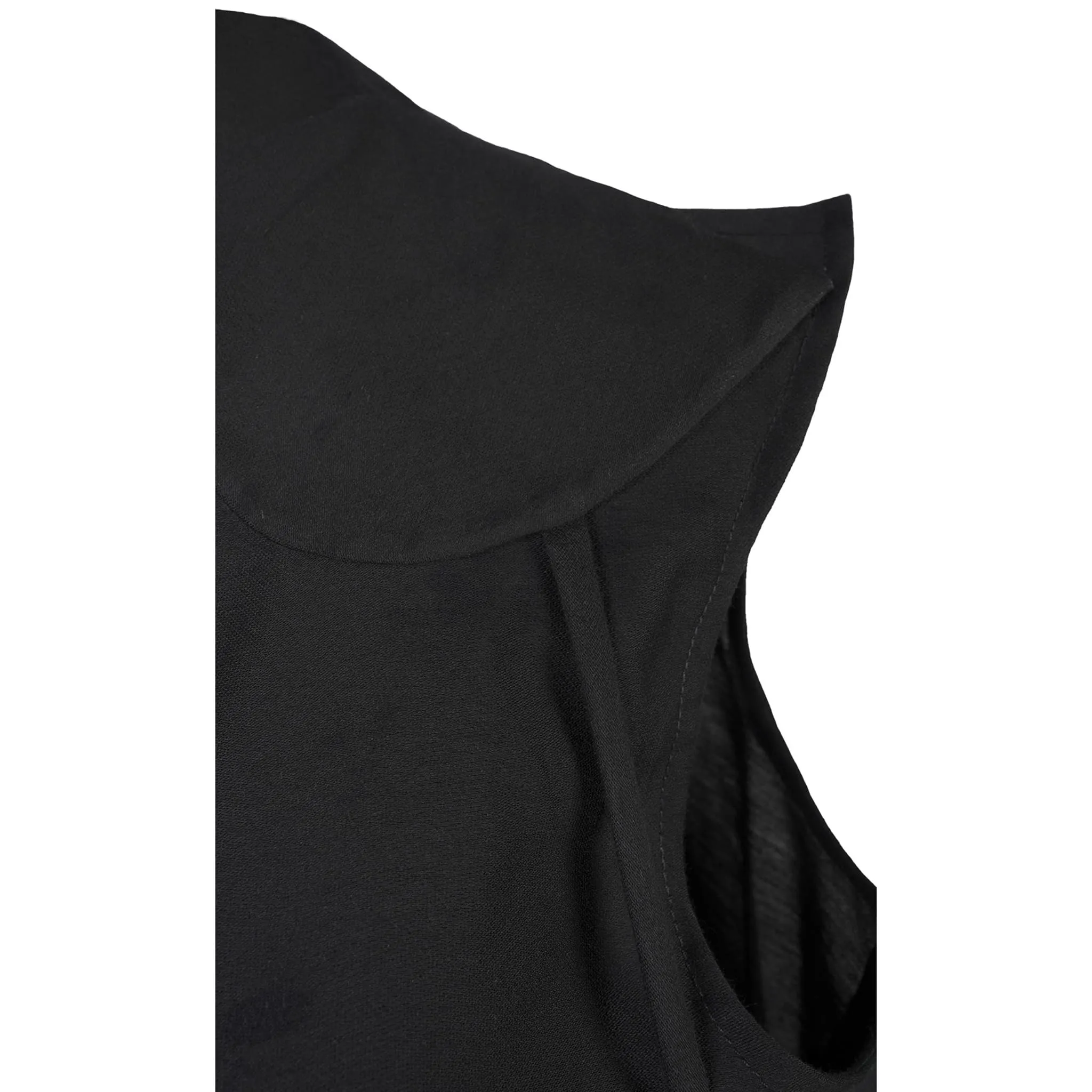 Transforming-Collar Shirt Without Sleeves